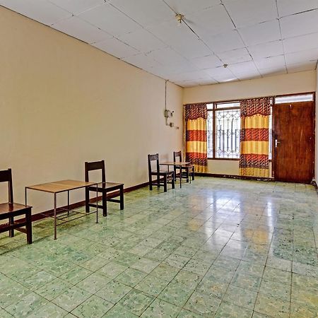 Oyo 90443 Hotel New Kartika In Cilopadang エクステリア 写真